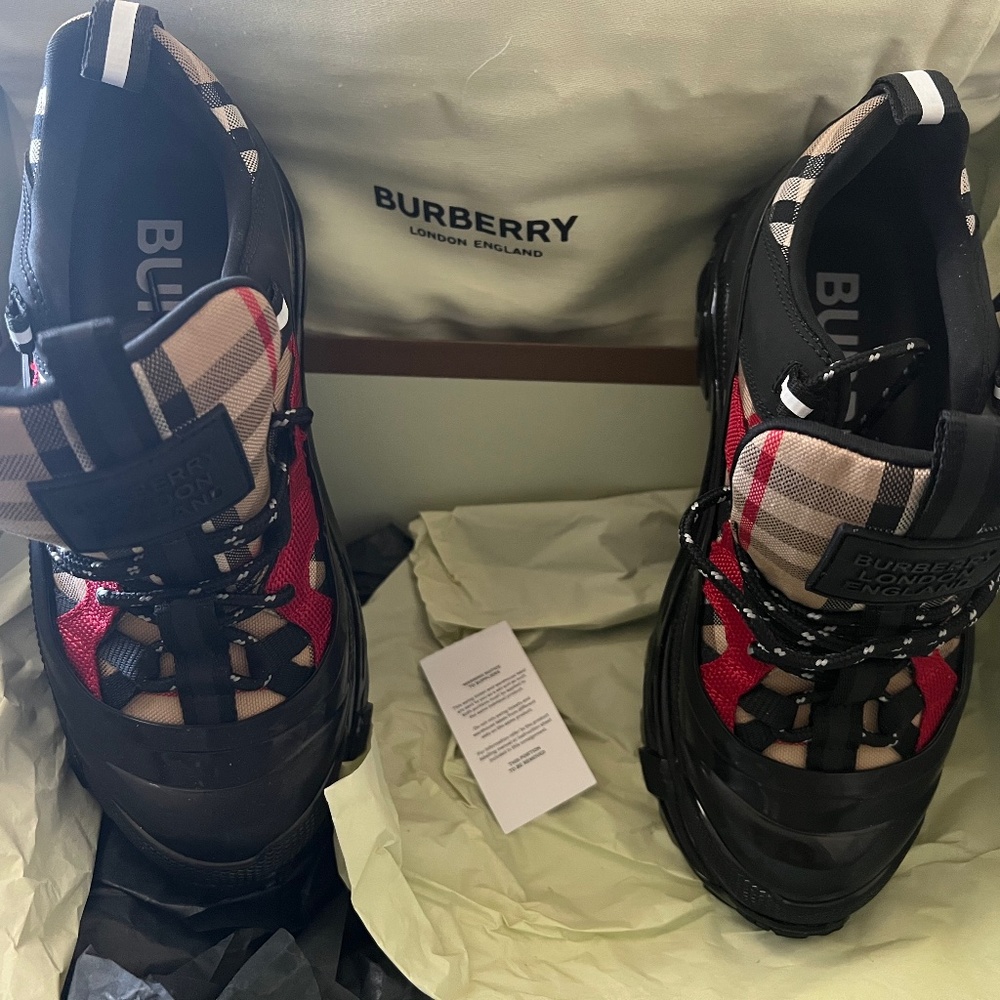 Burberry Sneakers